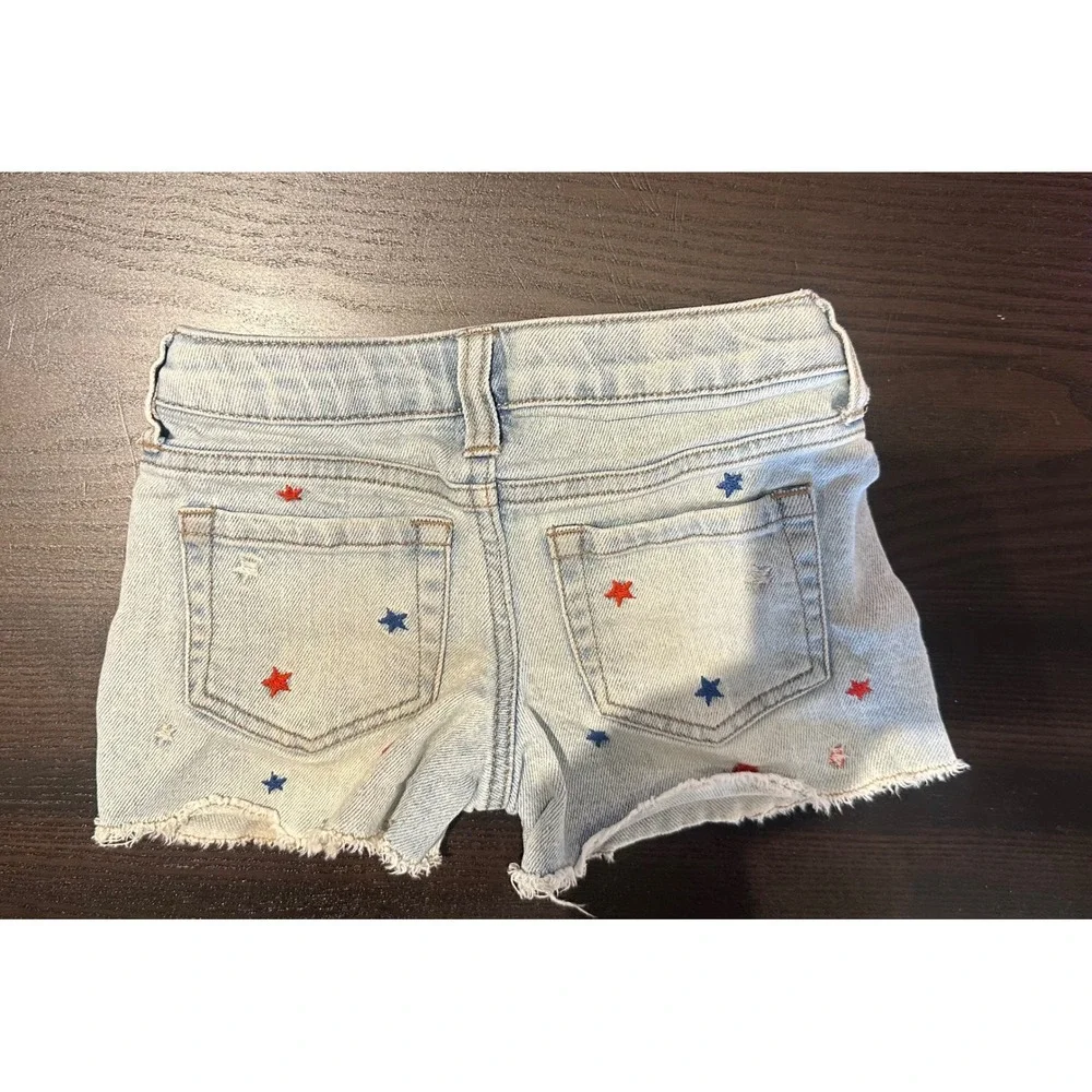 Cat & Jack Girls Light Wash Denim Cut Off Shorts Patriotic Shorts size XS 4/5